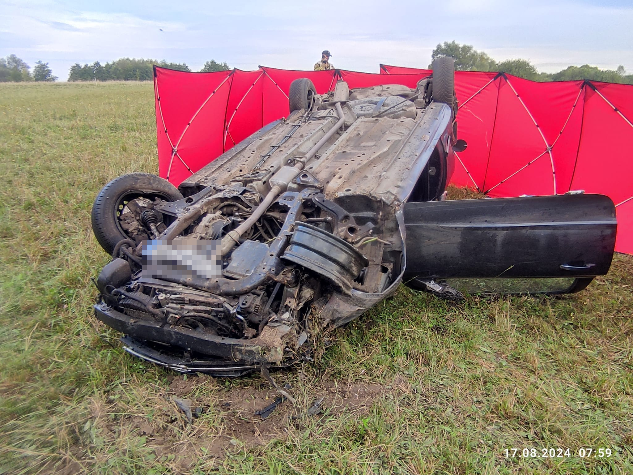 Tragedia pod Grzmiącą – nie żyje dwóch mężczyzn, pozostali walczą o życie