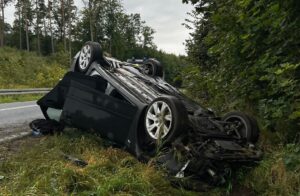 Niebezpieczne zdarzenie na drodze – trwają poszukiwania sprawcy