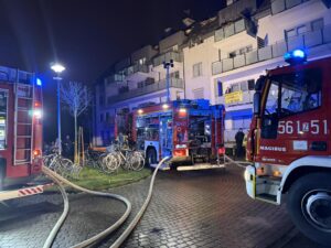Groźny pożar mieszkania w Świnoujściu – ewakuowano 40 osób