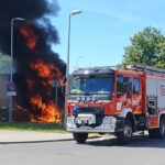 Groźny pożar w Szczecinku – spłonęła ciężarówka